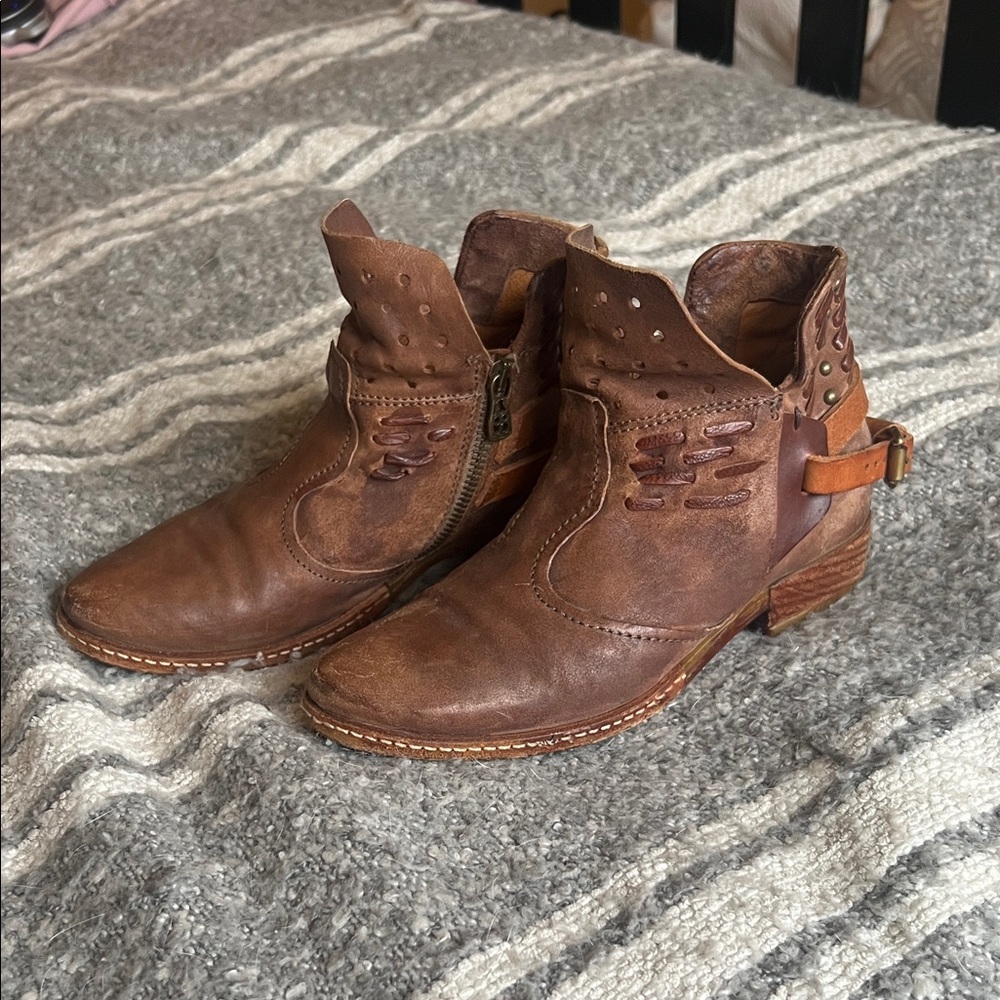 A.S.98 Distressed Brown Leather Ankle Booties